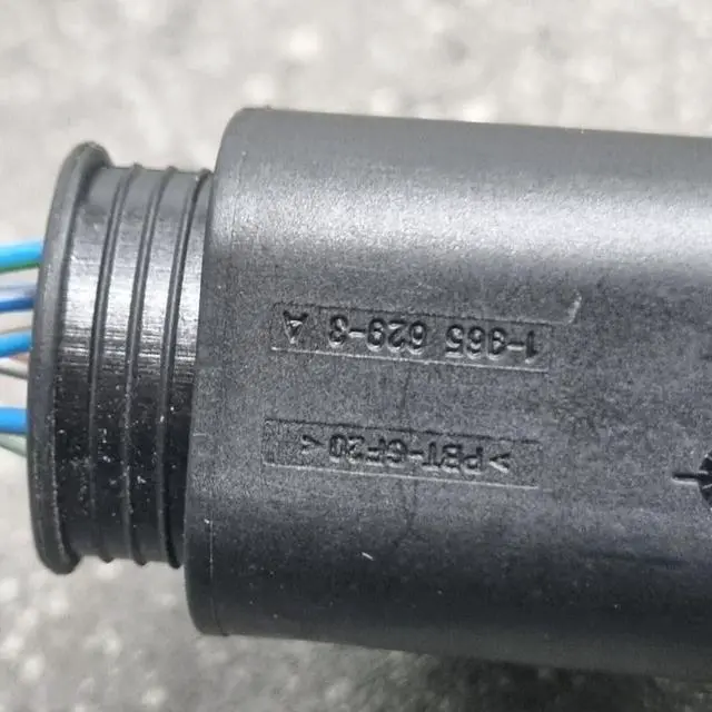 Alt view image 2 of 3 - Parts# 61128709821 Reverse Sensor Harness 1pc/Pack