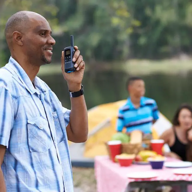 Alt view image 6 of 7 - Motorola Talkabout T200 Two-Way Radio, 20 Mile, 12 Pack, Grey