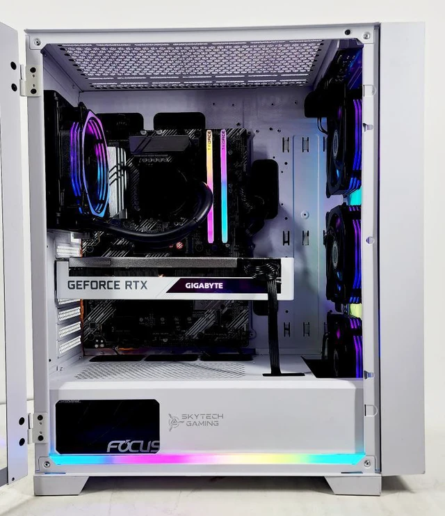 Refurbished: Gaming PC i7-10700KF 16GB RAM 1TB SSD RTX 3070 8GB