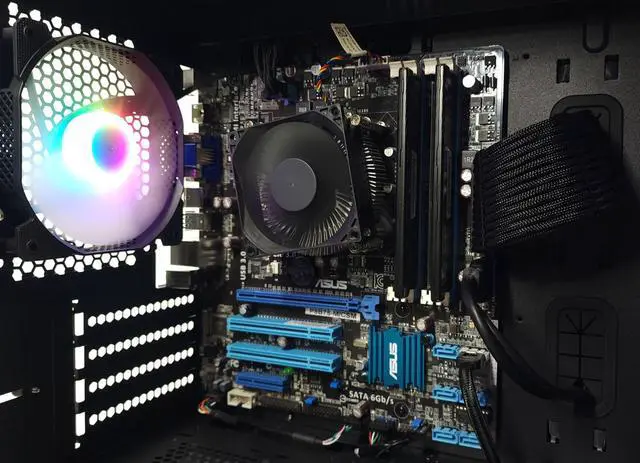 Alt view image 6 of 6 - Gaming PC i5-3570k 8GB RAM 512GB SSD   Windows 11 Computer