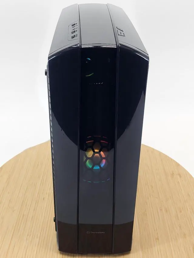 Alt view image 5 of 7 - Gaming PC Ryzen 7 4700GE 16GB RAM 500GB SSD RX 580 8GB Windows 11 Computer