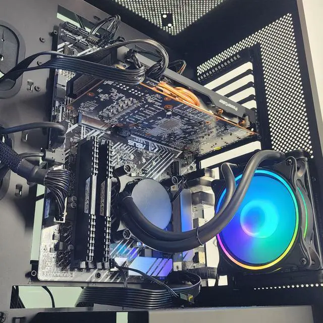 Alt view image 2 of 7 - Gaming PC i7-11700F SI 16GB RAM  SSD RX 5700 XT 8GB Windows 11 Computer