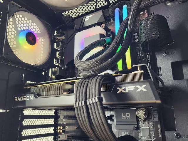 Alt view image 2 of 7 - Gaming PC Ryzen 9 5950X 32GB RAM 1TB SSD RX 7600 XT 16GB Windows 11 Computer