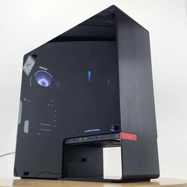 Gaming PC Ryzen 7 8700G 32GB RAM 1TB SSD Radeon Graphics Windows
