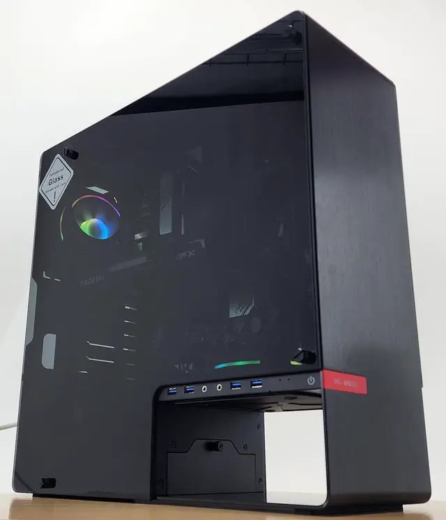 Refurbished: Gaming PC Ryzen 5 5600X 16GB RAM 1TB SSD RX 7600 8GB