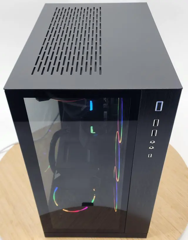 Alt view image 5 of 7 - Gaming PC Ryzen 7 9800X3D 32GB RAM 1TB SSD RX 9070 XT 16GB Windows 11 Computer