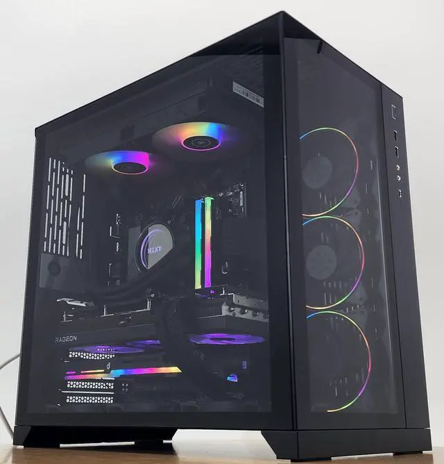 Main image of Gaming PC Ryzen 7 7700 32GB RAM 2TB SSD RX 7700 XT 12GB Windows 11 Computer