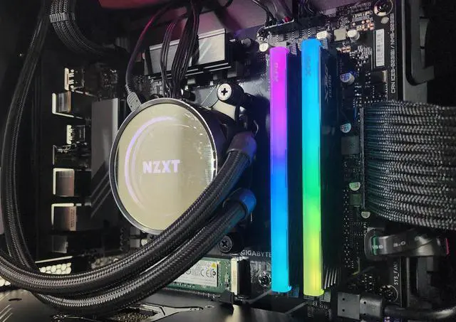 Alt view image 2 of 7 - Gaming PC Ryzen 7 7700 32GB RAM 2TB SSD RX 7700 XT 12GB Windows 11 Computer