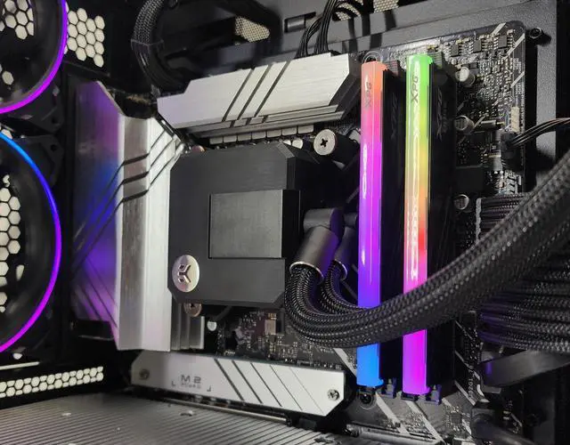 Alt view image 2 of 7 - Gaming PC i9-13900KF 32GB RAM 2TB SSD RX 7900 XTX 24GB Windows 11 Computer