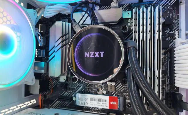 Alt view image 2 of 7 - Gaming PC i7-10700K 32GB RAM 1TB SSD RTX 3070 8GB Windows 11 Computer