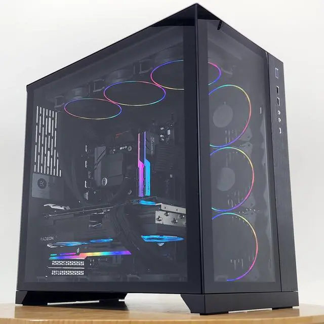 Gaming PC Ryzen 7 5700X3D 32GB RAM 2TB SSD RX 7900 XTX 24GB