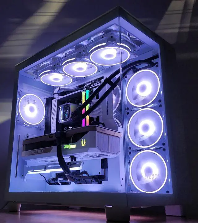 Alt view image 3 of 7 - Gaming PC Ryzen 9 9900X 32GB RAM 2TB SSD RTX 5080 16GB Windows 11 Computer