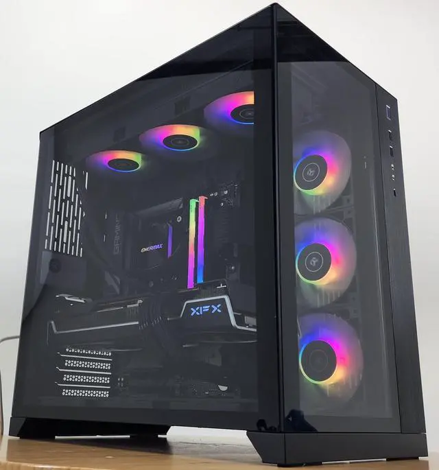 【新品】　ゲーミングPC RYZEN7 7800X3D RX7900XT 2TB ゲーミングPC Ryzen7 7800X3D RX7900XTの組立 30万円程度