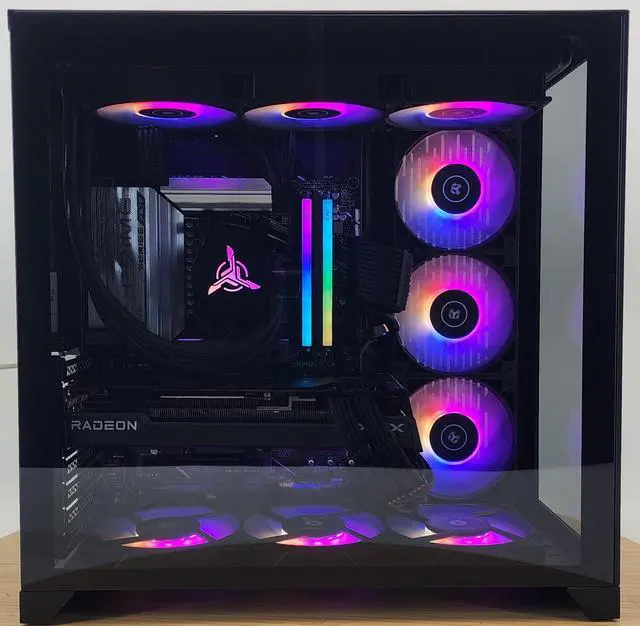Alt view image 4 of 7 - Gaming PC Ryzen 7 9700X 32GB RAM 1TB SSD RX 7800 XT 16GB Windows 11 PC