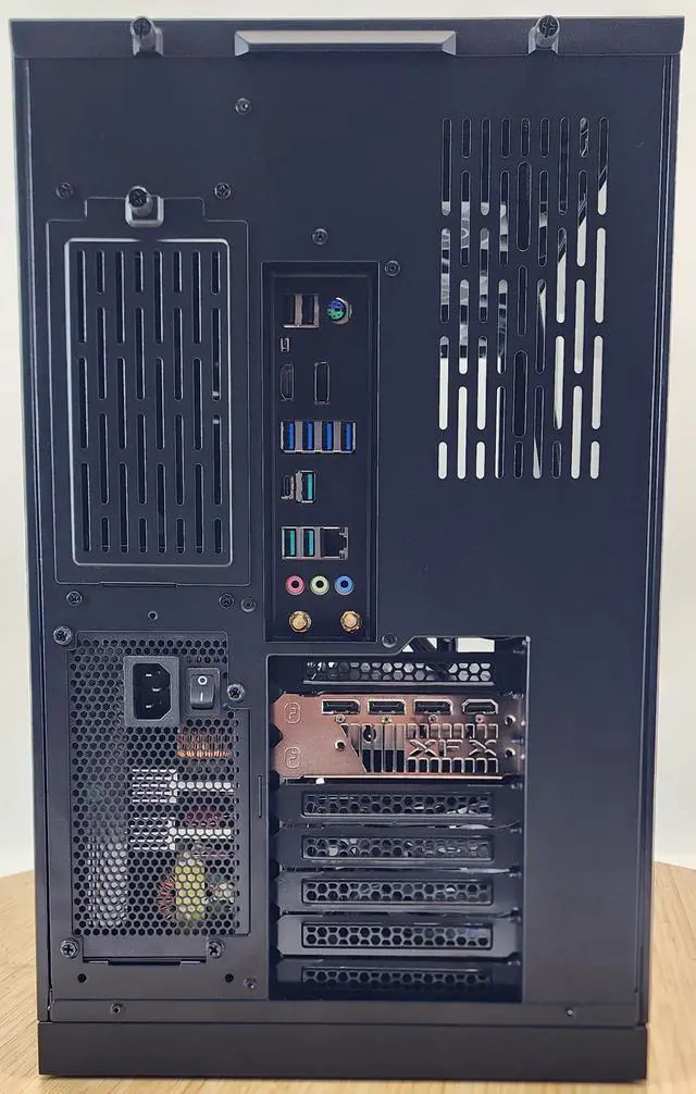 Alt view image 7 of 7 - Gaming PC Ryzen 7 9700X 32GB RAM 1TB SSD RX 7800 XT 16GB Windows 11 PC