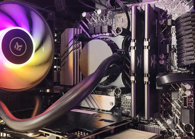 Alt view image 2 of 7 - Gaming PC i5-12600KF 32GB RAM 1TB SSD RTX 3070 8GB Win 11 PC