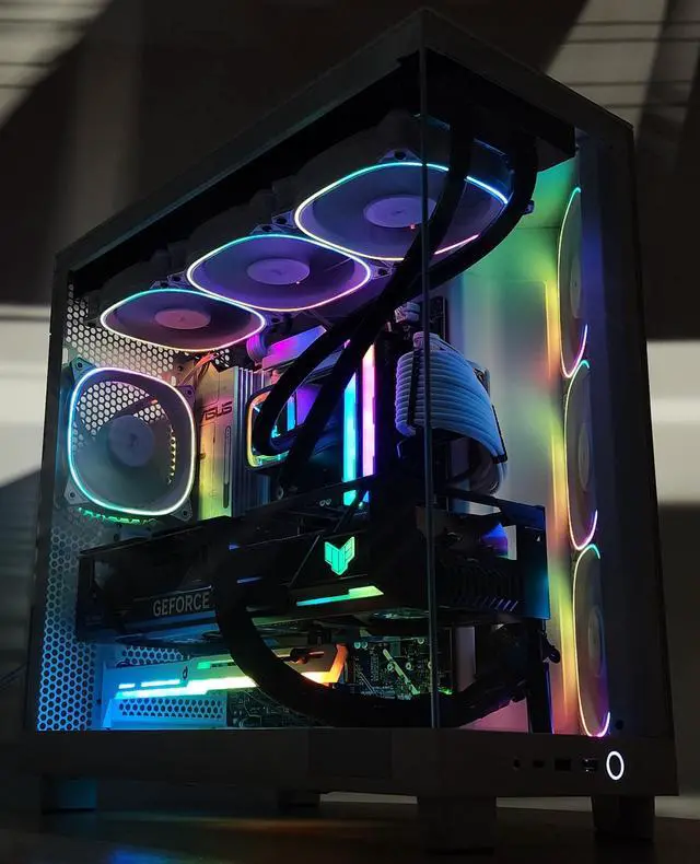Alt view image 3 of 7 - Gaming PC Ultra 7 265KF 32GB RAM 2TB SSD RTX 4080 16GB Windows 11 Computer