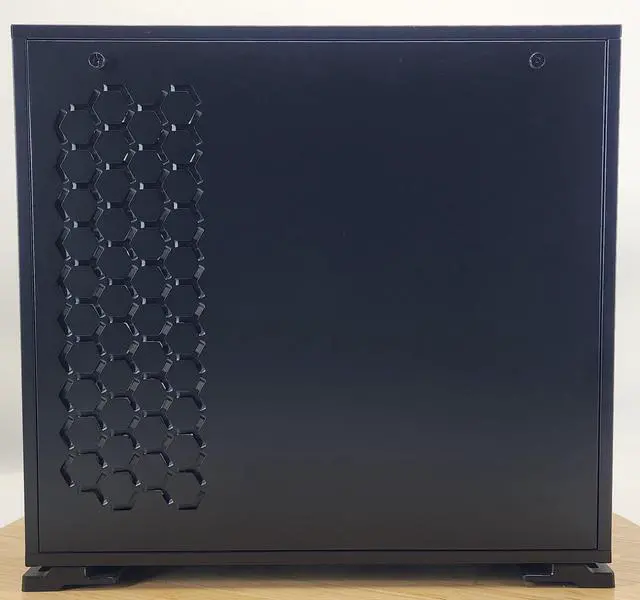 Alt view image 6 of 7 - Gaming PC i5-11400 16GB RAM 500GB SSD RX 7600 8GB Windows 11 Computer