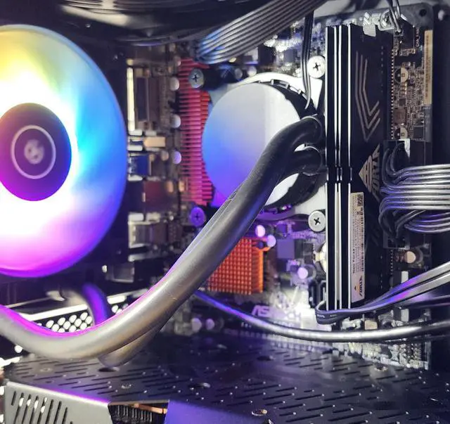 Alt view image 2 of 7 - Gaming PC i7-7700 16GB RAM 1TB SSD RX 5700 XT 8GB Windows 11 Computer