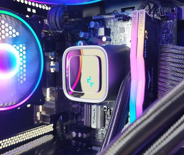 Alt view image 2 of 7 - Gaming PC i7-9700K 32GB RAM 1TB SSD RTX 3070 8GB Win11 Computer