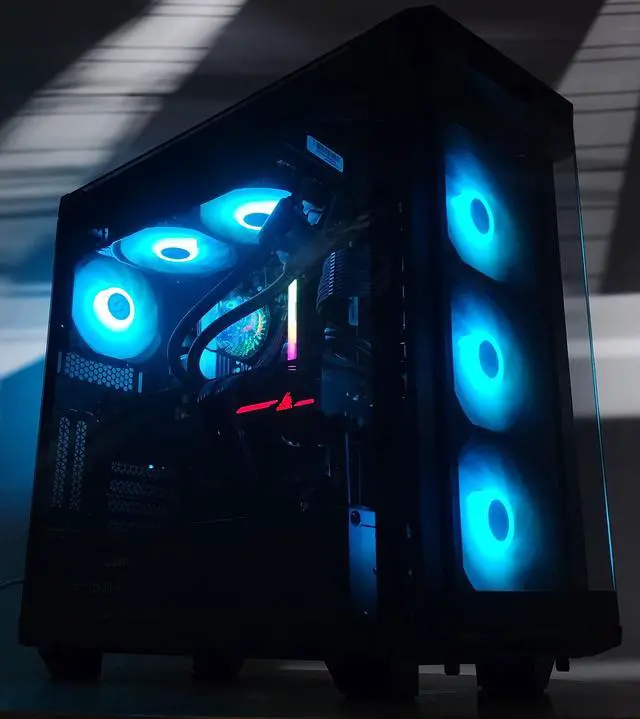 Alt view image 3 of 7 - Gaming PC Ryzen 5 7600X 16GB RAM 512GB SSD + 2TB HDD RX 6800 XT 16GB Win11 PC