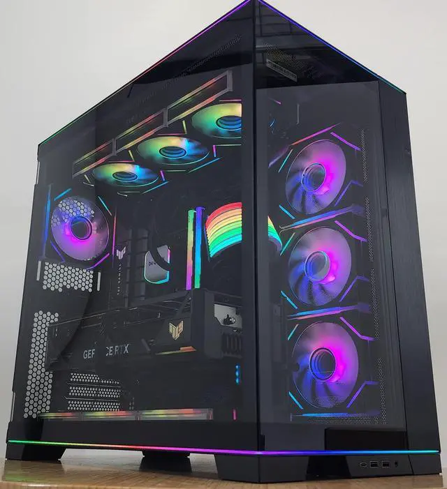 Main image of Gaming PC Ryzen 9 9950X3D 32GB RAM 2TB SSD RTX 4080 SUPER 16GB Win11 Computer