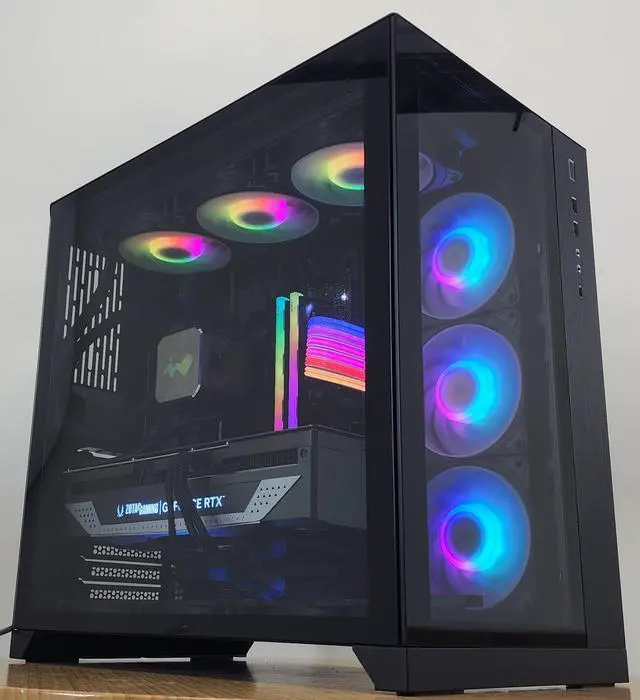 Main image of Gaming PC Ryzen 7 9800X3D 32GB RAM 2TB SSD RTX 4070 Ti SUPER 16GB Win11 Computer