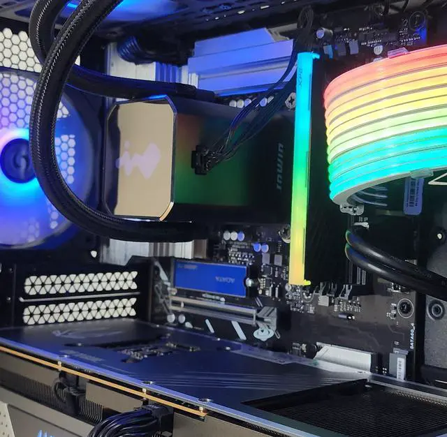Alt view image 2 of 7 - Gaming PC Ultra 5 250KF 16GB RAM 1TB SSD RTX 4070 Ti SUPER 16GB Win11 Computer