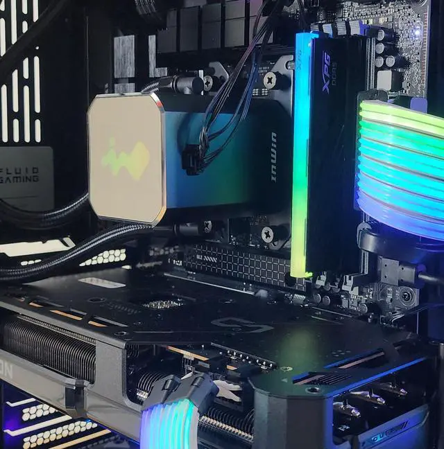 Alt view image 2 of 7 - Gaming PC Ryzen 7 7700X 16GB RAM 1TB SSD RX 7800 XT 16GB Windows 11 Computer