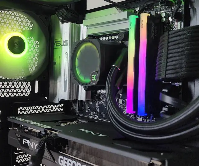 Alt view image 2 of 7 - Gaming PC Ultra 5 250KF 32GB RAM 1TB SSD RTX 5070 12GB Windows 11 Computer