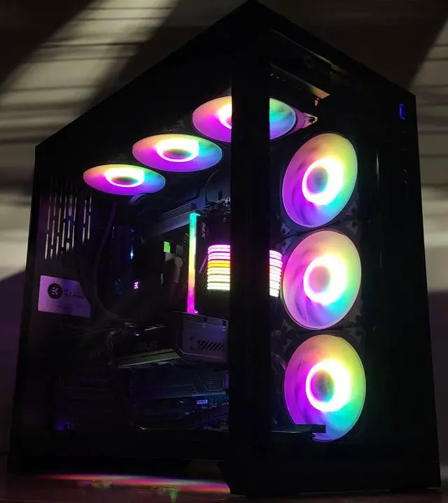 Alt view image 3 of 7 - Gaming PC Ultra 5 250KF 16GB RAM 2TB SSD RTX 4070 SUPER 12GB Win 11 Computer