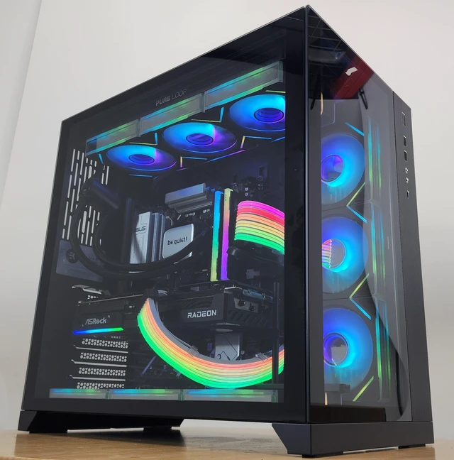 Main image of Gaming PC Ryzen 7 9800X3D 32GB RAM 1TB SSD RX 9070 16GB Windows 11 Computer