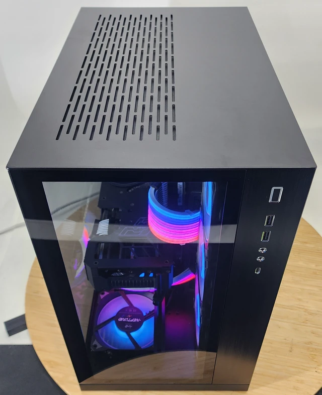 Alt view image 5 of 7 - Gaming PC Ryzen 7 7800X3D 32GB RAM 1TB SSD RX 7800 XT 16GB Win11 Computer