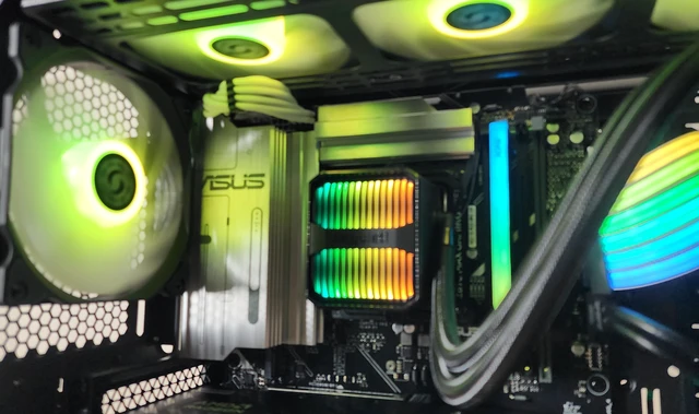 Alt view image 2 of 7 - Gaming PC Ultra 7 265KF 16GB RAM 1TB SSD RX 9060 8GB Windows 11 Computer