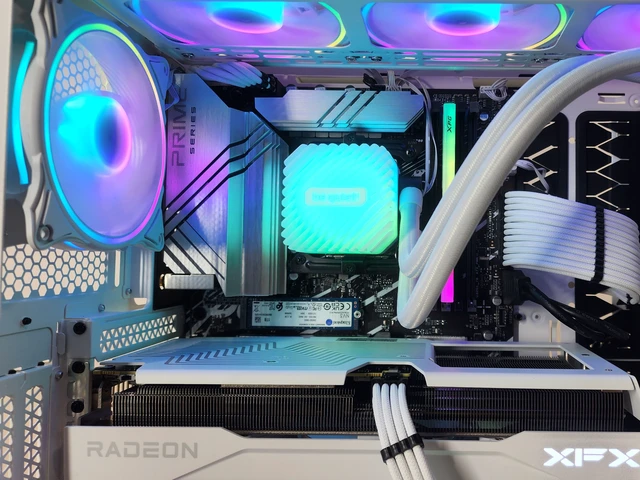 Alt view image 2 of 7 - Gaming PC i7-13700KF 16GB RAM 1TB SSD RX 9060 XT 16GB Windows 11 Computer