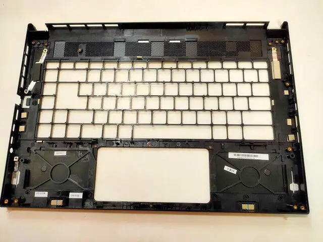 Alt view image 2 of 5 - replacement keyboard for MSI GS66 MS-16V5 C cover  bezel 307-6V5C211-Y31