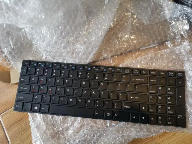 Main image of Keyboard For CLEVO P650 6-80-P6500-012-1 US P671SE P671SG P671S  MP-13H83USJ430B