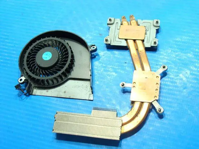Main image of Cpu cooling fan for HP Pavilion 15-p002la 15.6 inches with Heatsink 724870-001 725364-001