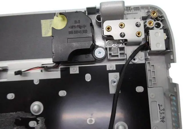 Alt view image 3 of 5 - US keyboard For Samsung NP370E4K 370E4K PalmRest BA98-00391L Touchpad