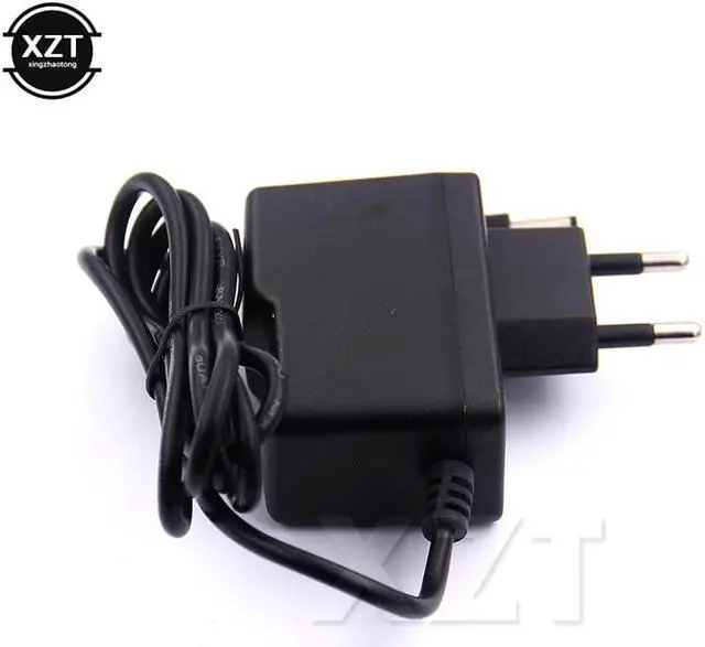 Alt view image 4 of 4 - 1Pcs 4 Ports Video Audio Splitter Adapter RCA Switch 1 to 4 AV Composite With DC 9V EU US Power Supply for DVD TV Metal Housing New