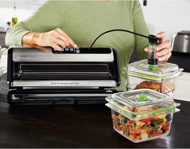 Alt view image 6 of 10 - FoodSaver FM5200 Series 2-In-1 Vacuum Sealing System for Food Preservation with Open Roll Storage