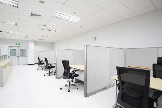 Alt view image 6 of 7 - GOF 8-Person Workstation Cubicle, Freestanding Office Partition Divider for Office, School, Library, Call Center, and PC Gaming Room (72"D x 192"W x 48"H)