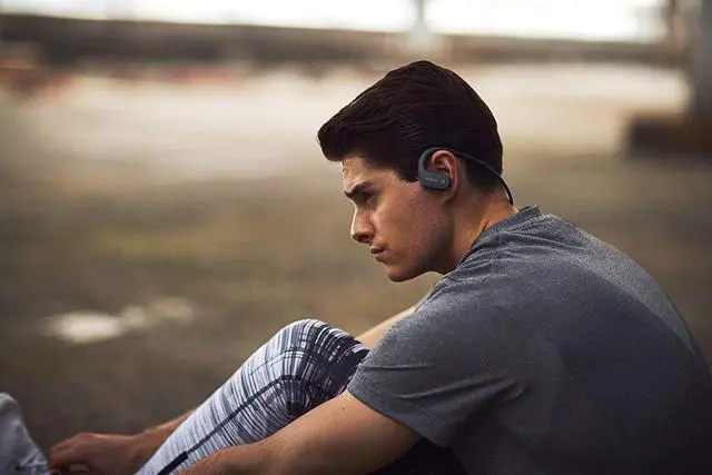 Alt view image 17 of 20 - Sony NWWS623/B Waterproof and Dustproof Walkman with Bluetooth