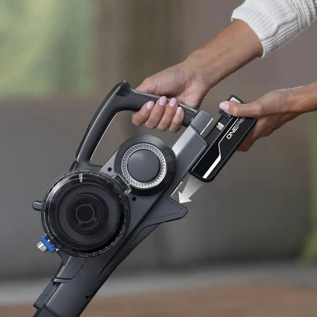 Alt view image 6 of 7 - Hoover ONEPWR Blade+ Cordless Stick Vacuum Cleaner - Kit BH53310V