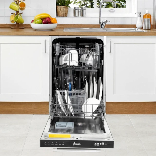 Main image of Avanti DWT18V3S 53 dBA Stainless Steel Compact Top Control Dishwasher