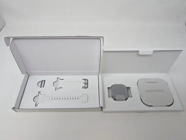 Alt view image 4 of 6 - Apple Watch Ultra 1st Gen 49mm (GPS + Cellular) Titanium Case with White Ocean Band - Grade A+