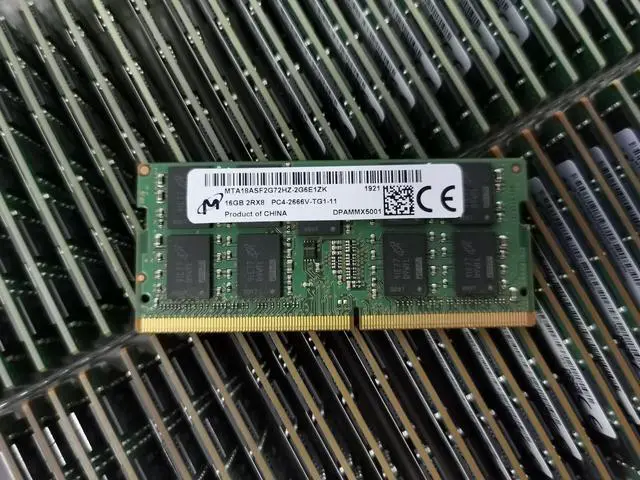 Main image of Micron 16GB 2RX8 DDR4 21300 2666Mhz 260P SODIMM CL11 ECC memory
