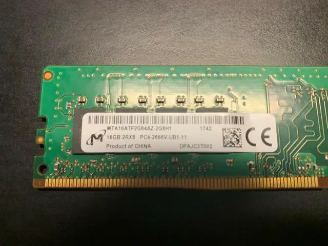 Alt view image 2 of 4 - Micron MTA16ATF2G64AZ-2G6E1