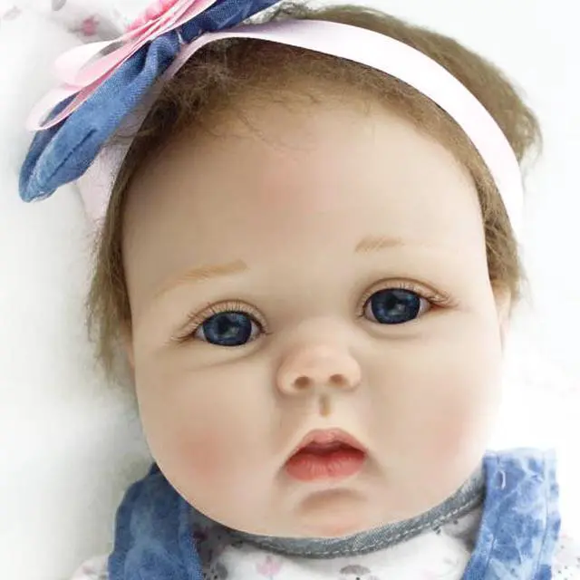 Alt view image 5 of 6 - 22" Realistic Reborn Baby Doll Girl Real Lifelike Silicone Vinyl Newborn Gift US