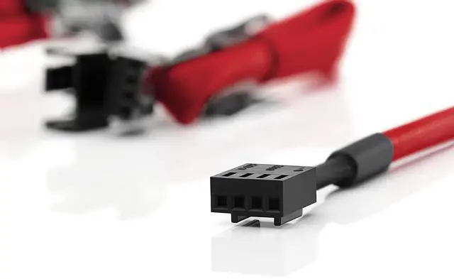 Alt view image 2 of 2 - Noctua NA-SEC1 chromax.red 30cm Fan Extension Cables